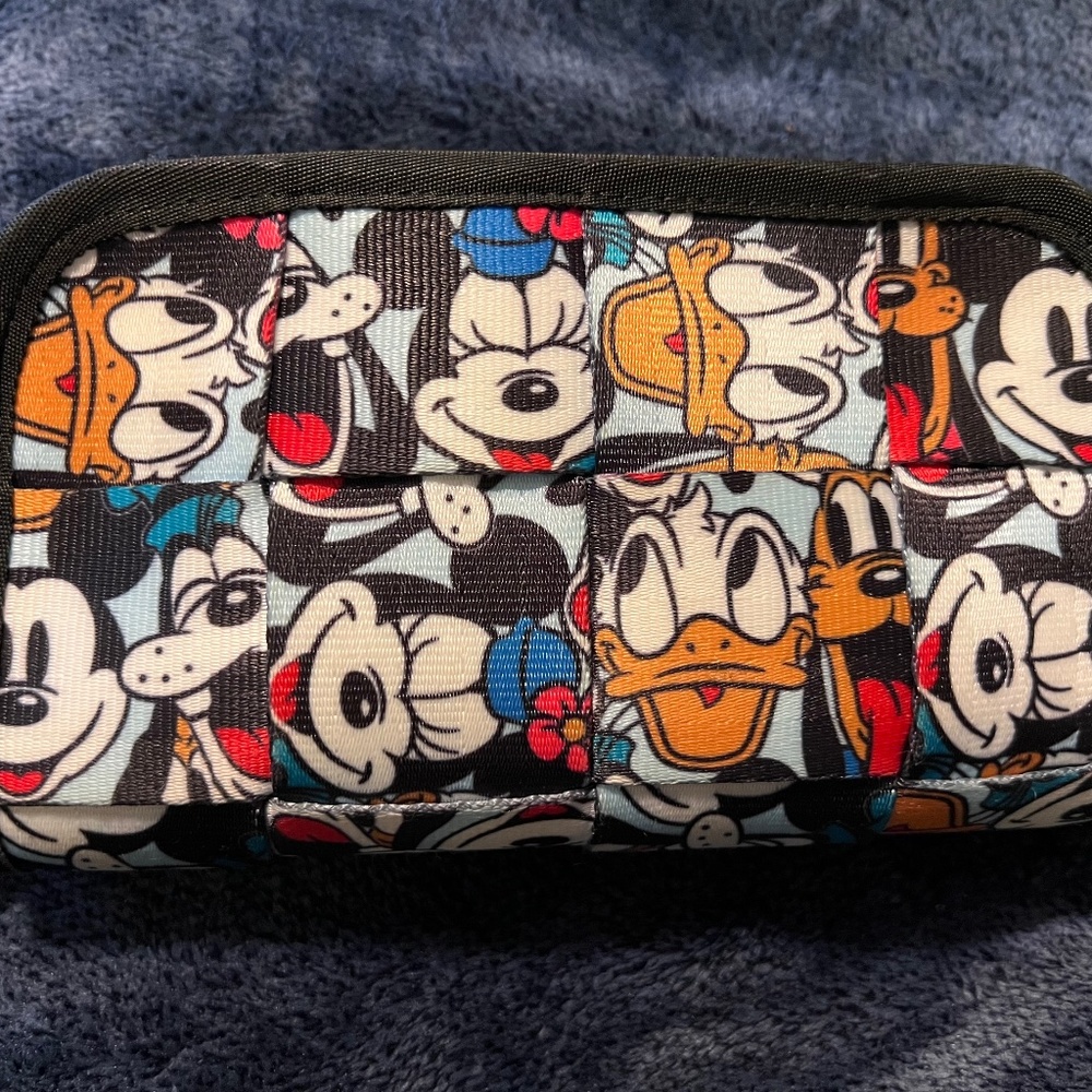 Harveys for Disney BFF Wallet! Rare find!
